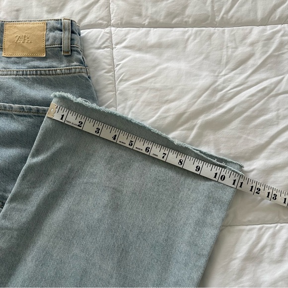 ZARA Light Blue Mid-Rise Wide-leg Culotte Jeans US 6 Womens Cropped Zipper Fly - Picture 7 of 9